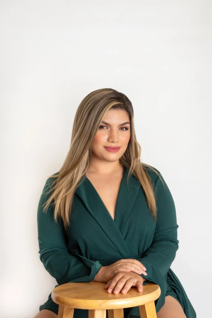 Facetune_16-05-2025-15-48-18
